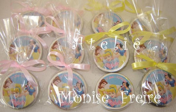 p Latinha Personalizada 5x1 Princesas